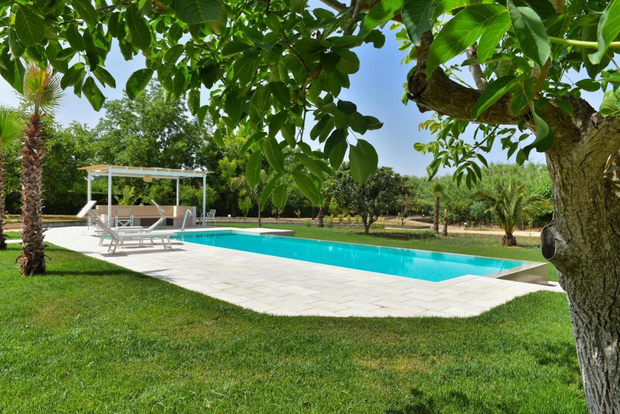 Villa Sirgole Rosa With Pool, Galatina クトロフィアーノ エクステリア 写真